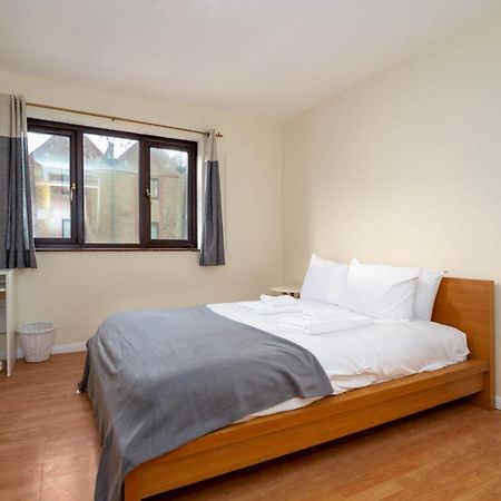 Guestready - 4Br Home In Surrey Quays Canada Water London Exterior foto