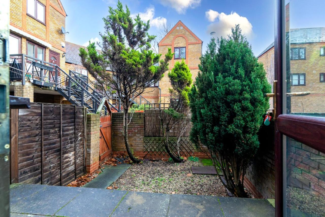 Guestready - 4Br Home In Surrey Quays Canada Water London Exterior foto